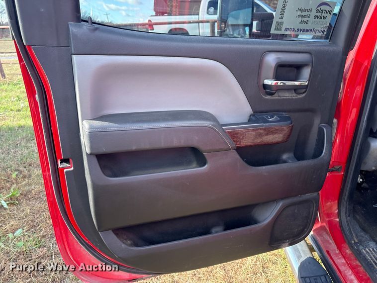 image for item FI0065 2015 GMC Sierra 2500HD Crew Cab pickup truck