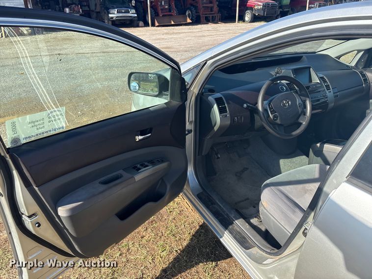 image for item FI0066 2005 Toyota Prius 