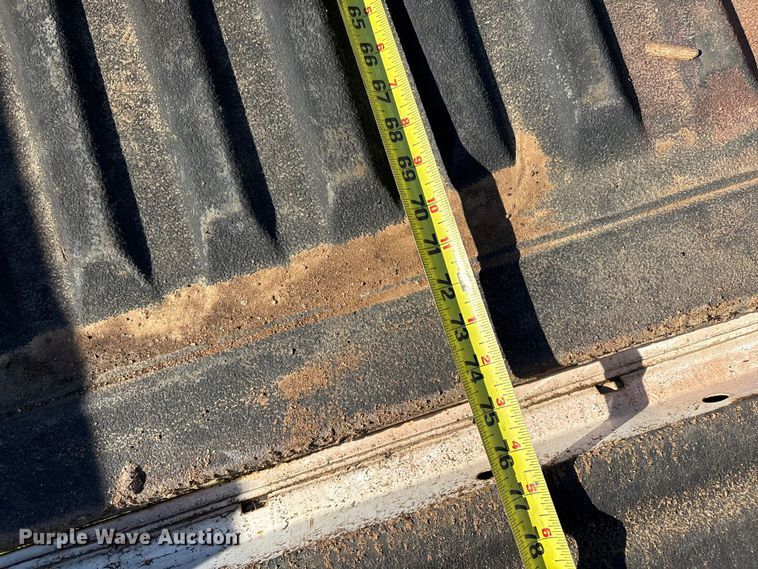 image for item FI0068 2001 Toyota Tacoma pickup truck