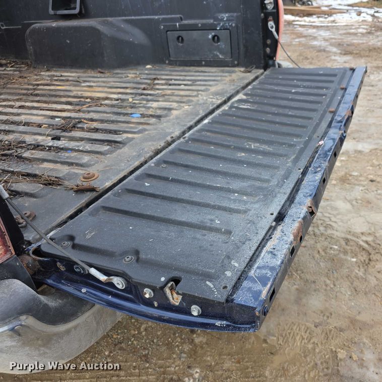 image for item FI0645 2006 Toyota Tacoma PreRunner pickup truck