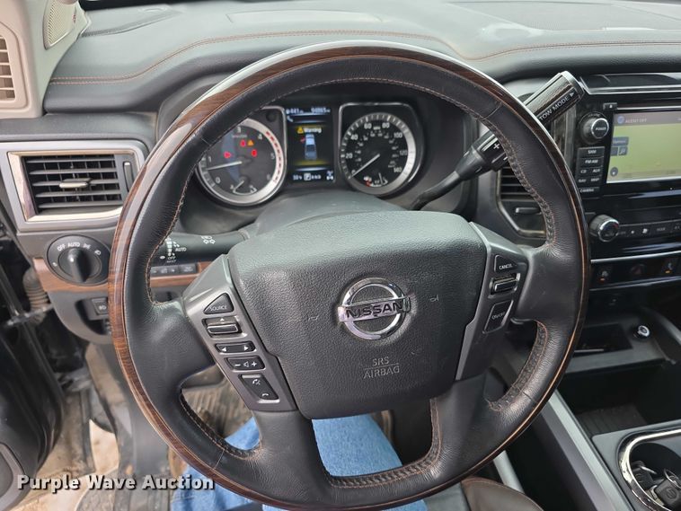 image for item FI0646 2017 Nissan Titan XD Platinum Reserve Crew Cab pickup truck