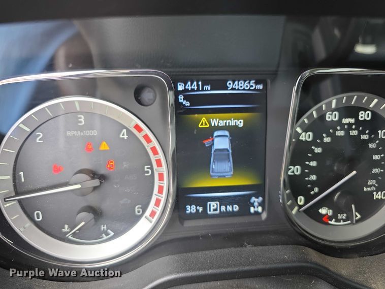 image for item FI0646 2017 Nissan Titan XD Platinum Reserve Crew Cab pickup truck