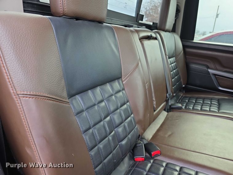 image for item FI0646 2017 Nissan Titan XD Platinum Reserve Crew Cab pickup truck