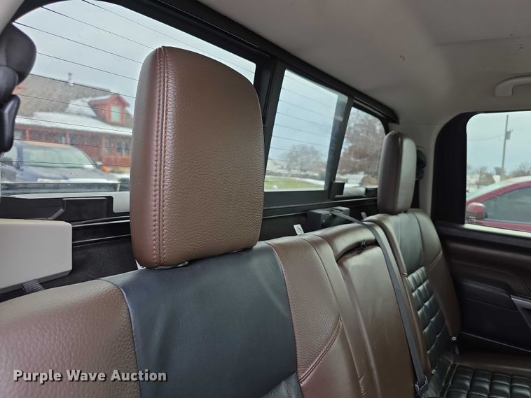 image for item FI0646 2017 Nissan Titan XD Platinum Reserve Crew Cab pickup truck