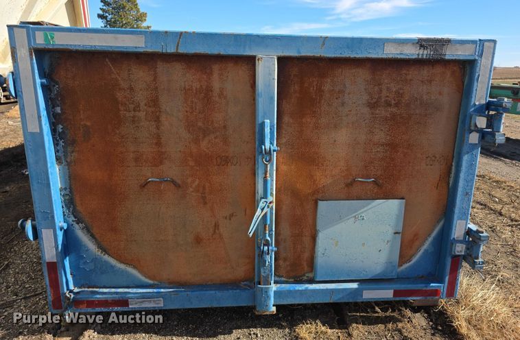 image for item FI0659 Roll-off dumpster