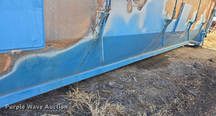 image for item FI0659 Roll-off dumpster