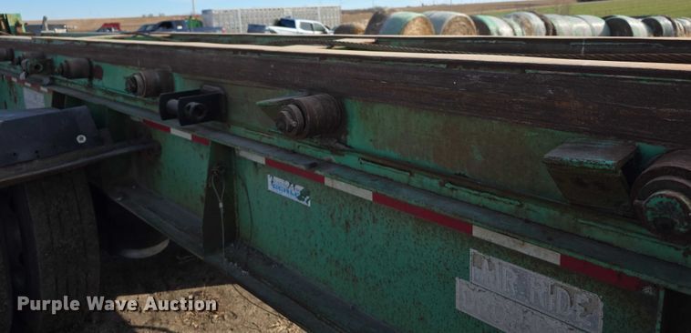 image for item FI0700 1997 Benlee TA60MDD45  roll-off dumpster trailer