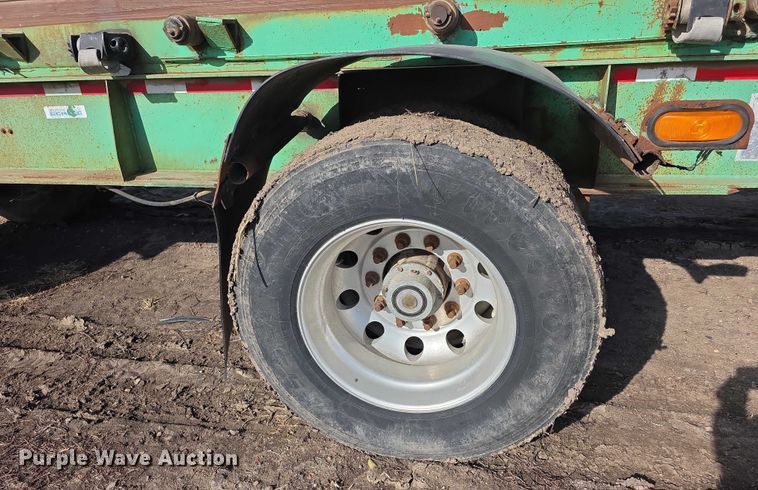 image for item FI0700 1997 Benlee TA60MDD45  roll-off dumpster trailer