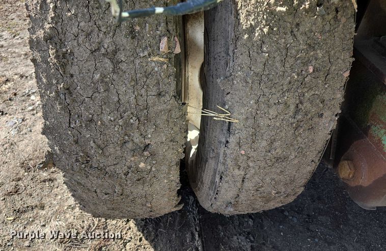 image for item FI0700 1997 Benlee TA60MDD45  roll-off dumpster trailer