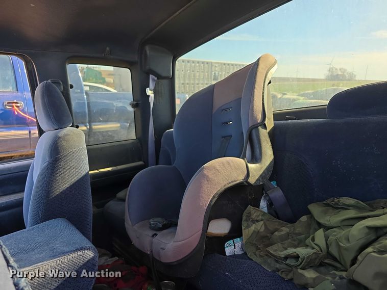 image for item FI0701 1996 Chevrolet Silverado 1500 Ext. Cab pickup truck