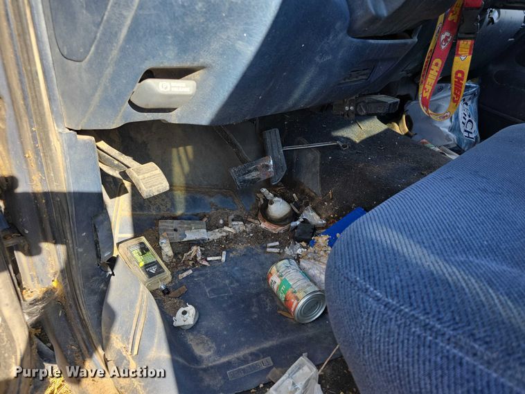 image for item FI0701 1996 Chevrolet Silverado 1500 Ext. Cab pickup truck