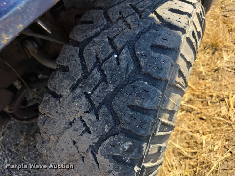 image for item FI0701 1996 Chevrolet Silverado 1500 Ext. Cab pickup truck