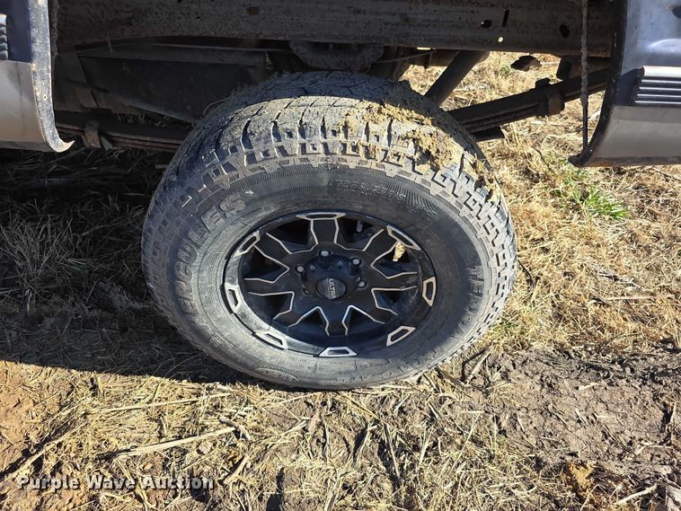 image for item FI0701 1996 Chevrolet Silverado 1500 Ext. Cab pickup truck