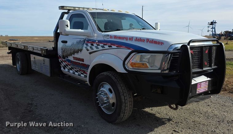 image for item FI0705 2011 Dodge Ram 5500 rollback truck