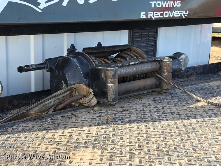 image for item FI0705 2011 Dodge Ram 5500 rollback truck