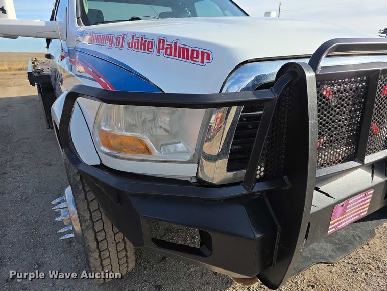 image for item FI0705 2011 Dodge Ram 5500 rollback truck