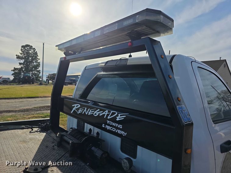 image for item FI0705 2011 Dodge Ram 5500 rollback truck