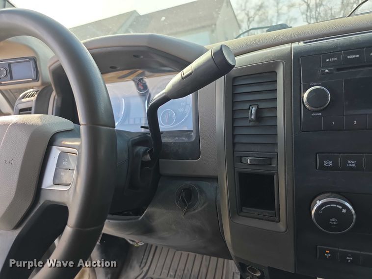 image for item FI0705 2011 Dodge Ram 5500 rollback truck