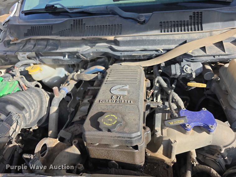 image for item FI0705 2011 Dodge Ram 5500 rollback truck