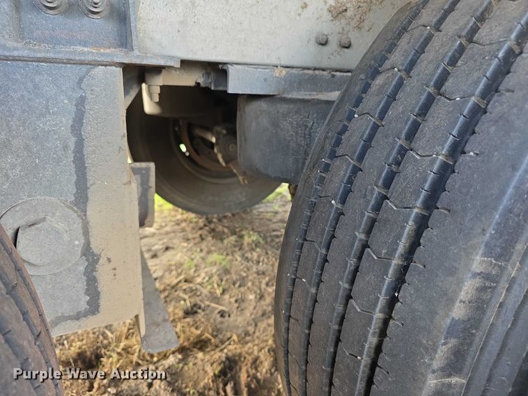 image for item FI0706 2014 Wilson RSDCL402 livestock trailer