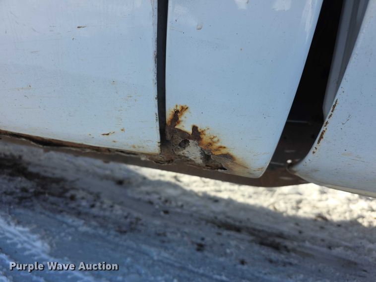 image for item FI0707 2000 Chevrolet K2500 Classic  pickup truck