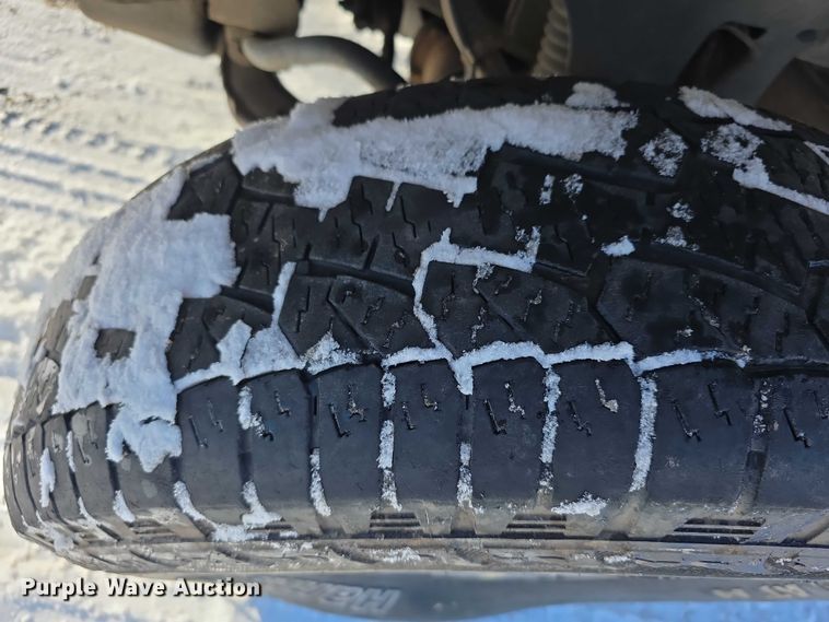 image for item FI0707 2000 Chevrolet K2500 Classic  pickup truck