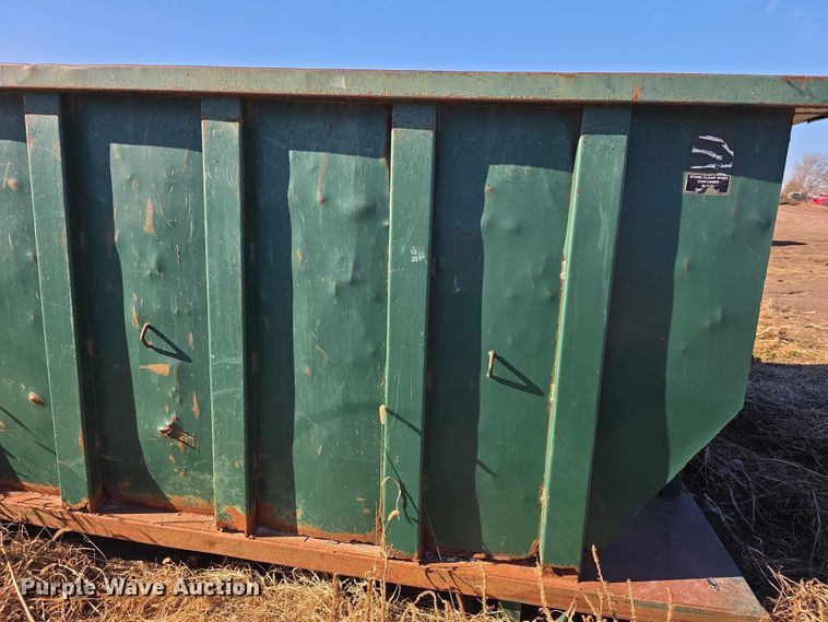 image for item FI0708 Roll-off dumpster
