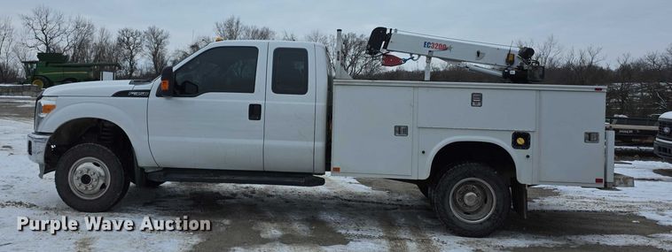 image for item FI0710 2013 Ford F350 Super Duty XL SuperCab utility bed pickup truck