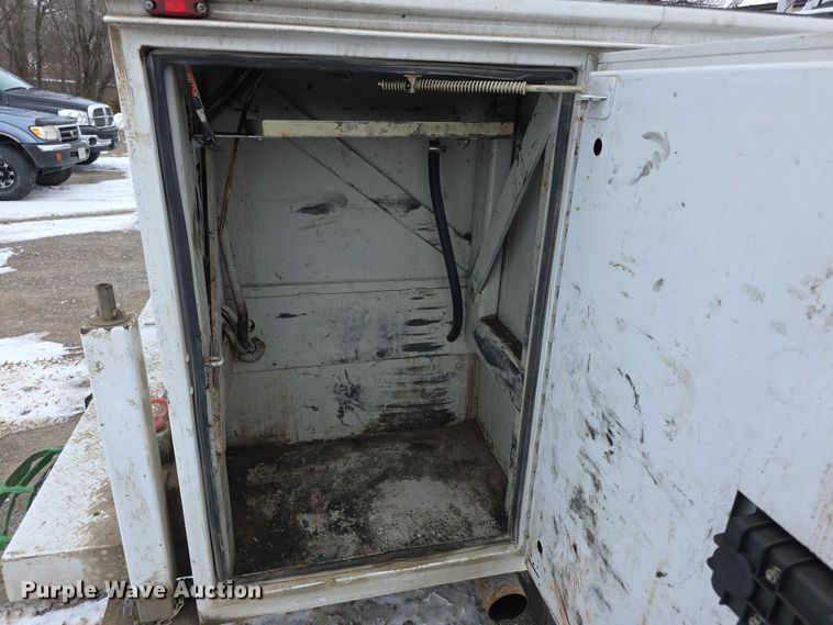 image for item FI0710 2013 Ford F350 Super Duty XL SuperCab utility bed pickup truck