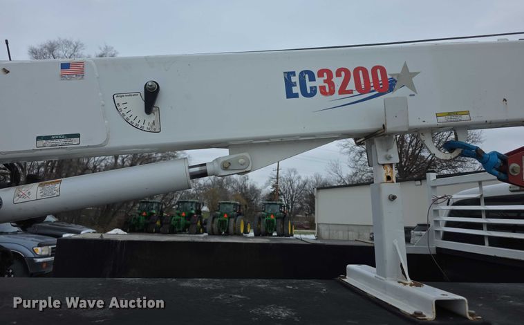 image for item FI0710 2013 Ford F350 Super Duty XL SuperCab utility bed pickup truck