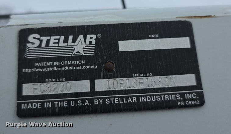 image for item FI0710 2013 Ford F350 Super Duty XL SuperCab utility bed pickup truck