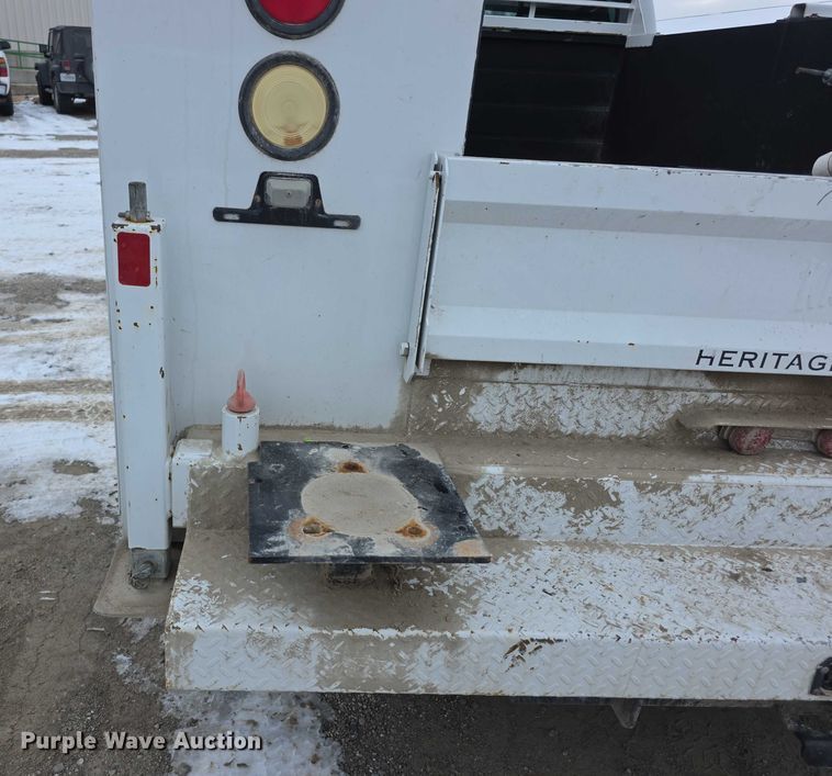 image for item FI0710 2013 Ford F350 Super Duty XL SuperCab utility bed pickup truck