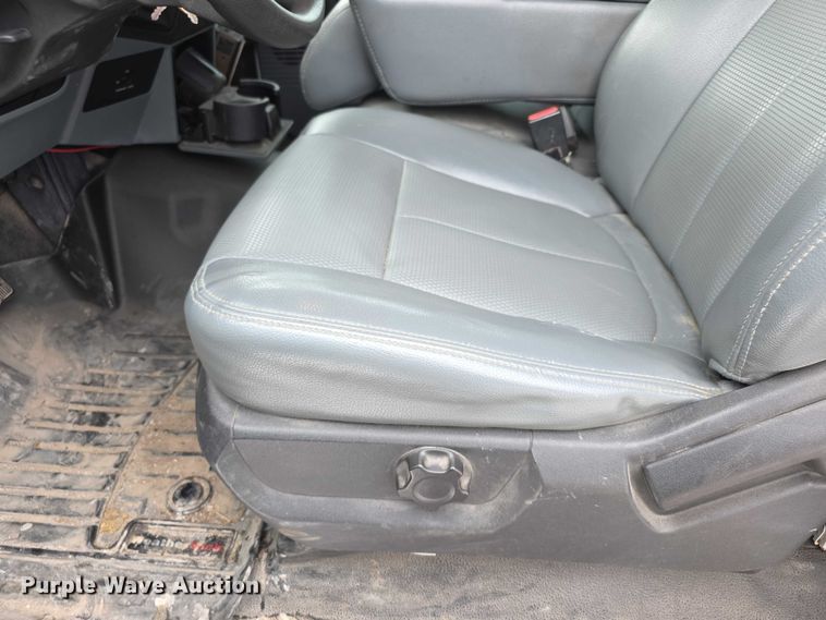 image for item FI0710 2013 Ford F350 Super Duty XL SuperCab utility bed pickup truck