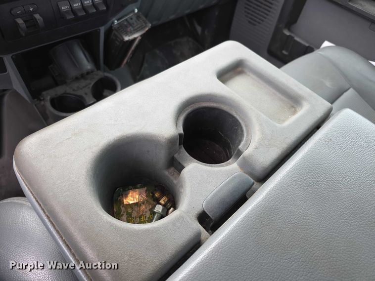 image for item FI0710 2013 Ford F350 Super Duty XL SuperCab utility bed pickup truck