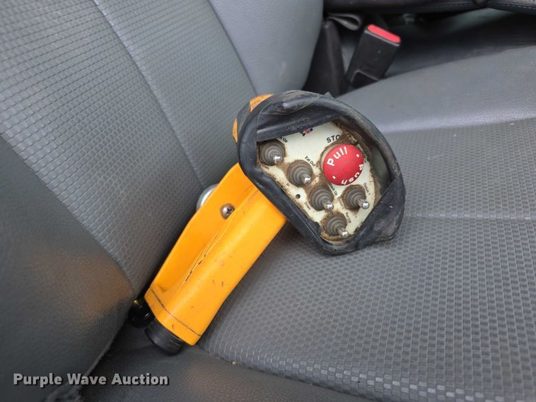 image for item FI0710 2013 Ford F350 Super Duty XL SuperCab utility bed pickup truck