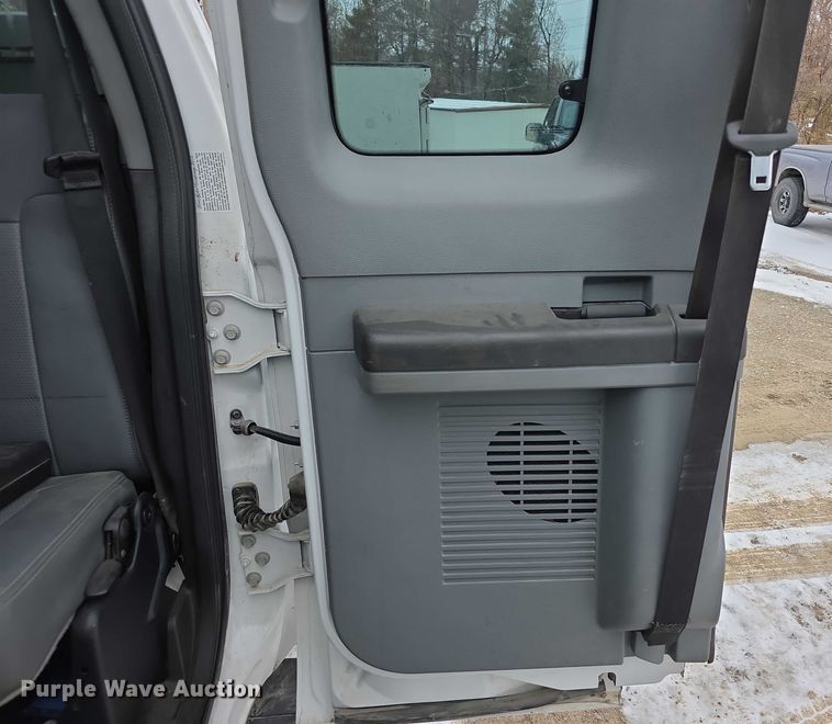 image for item FI0710 2013 Ford F350 Super Duty XL SuperCab utility bed pickup truck