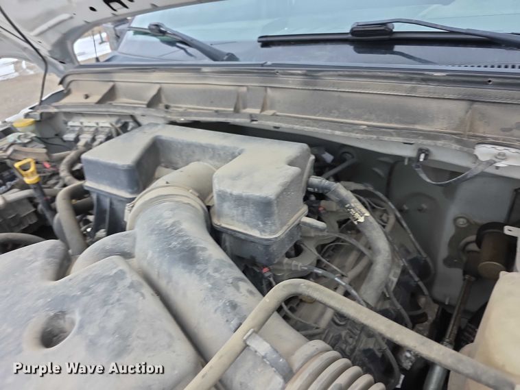 image for item FI0710 2013 Ford F350 Super Duty XL SuperCab utility bed pickup truck