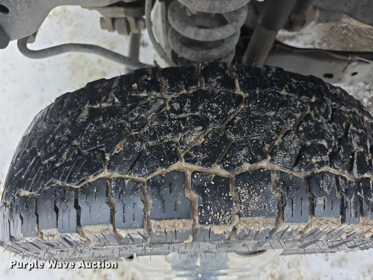 image for item FI0710 2013 Ford F350 Super Duty XL SuperCab utility bed pickup truck