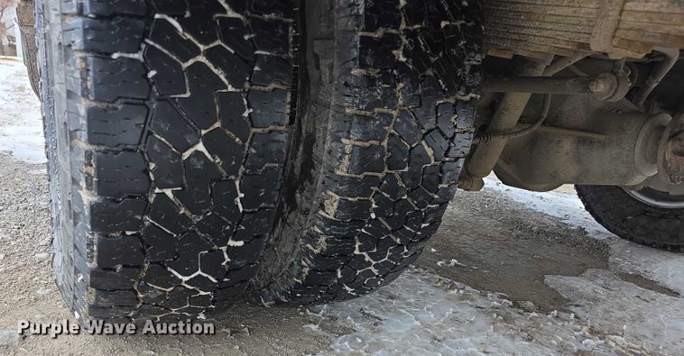 image for item FI0710 2013 Ford F350 Super Duty XL SuperCab utility bed pickup truck