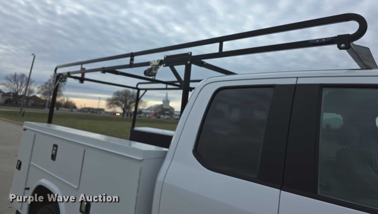 image for item FI0721 2017 Ford F250 Super Duty SuperCab pickup truck