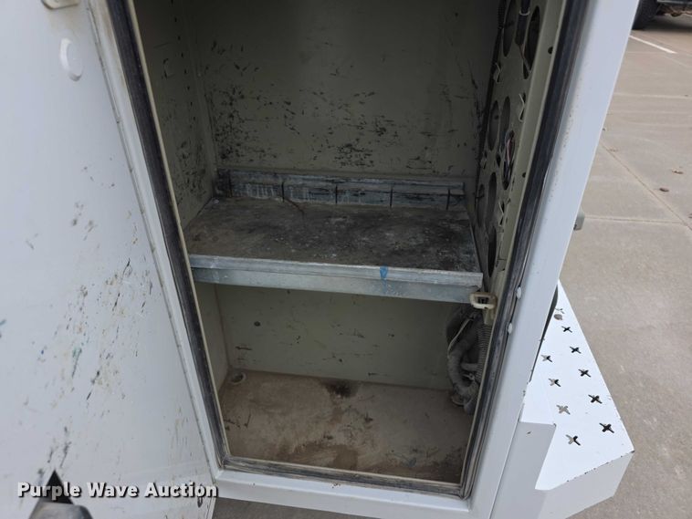 image for item FI0721 2017 Ford F250 Super Duty SuperCab pickup truck