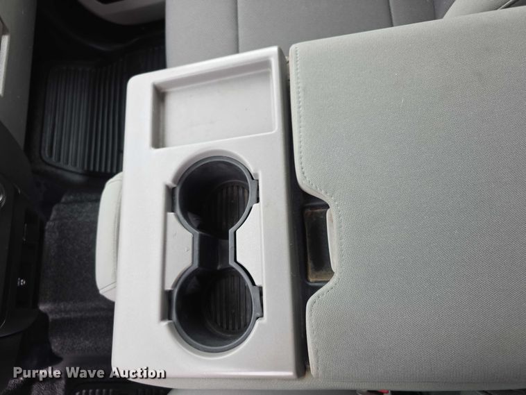 image for item FI0721 2017 Ford F250 Super Duty SuperCab pickup truck