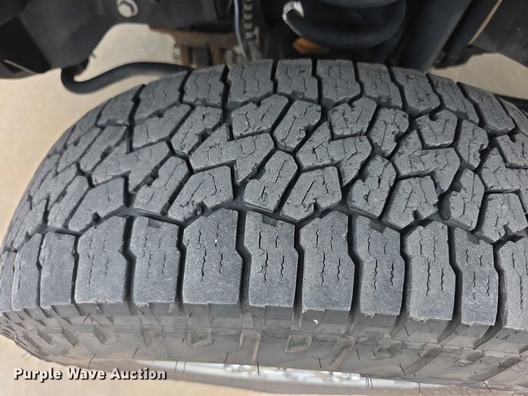 image for item FI0721 2017 Ford F250 Super Duty SuperCab pickup truck