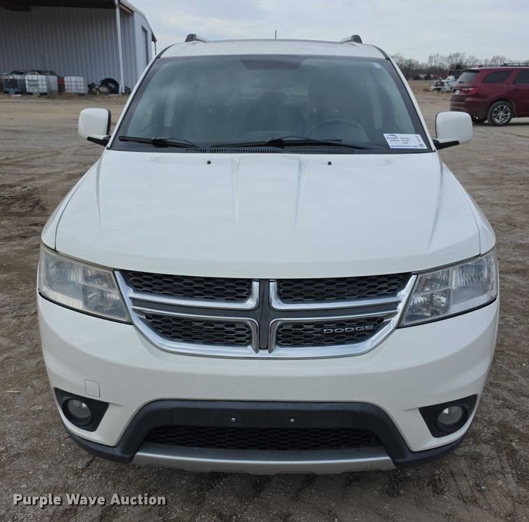 image for item FI0722 2011 Dodge Journey R/T van