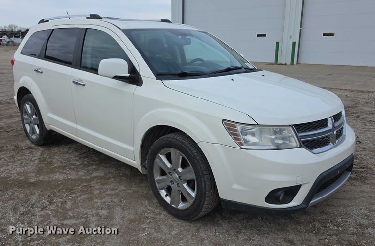 image for item FI0722 2011 Dodge Journey R/T van