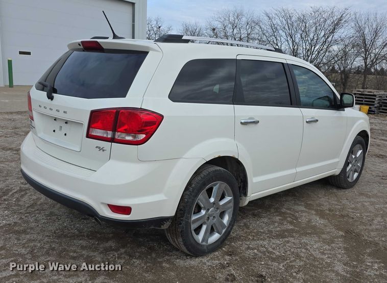 image for item FI0722 2011 Dodge Journey R/T van