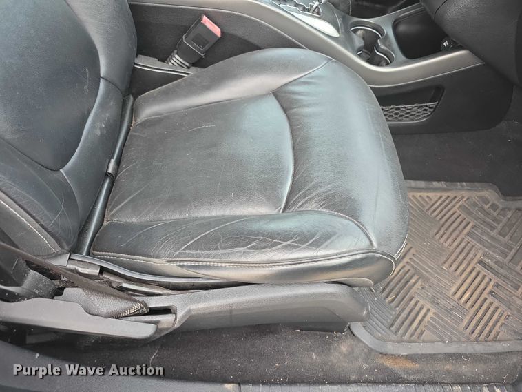 image for item FI0722 2011 Dodge Journey R/T van