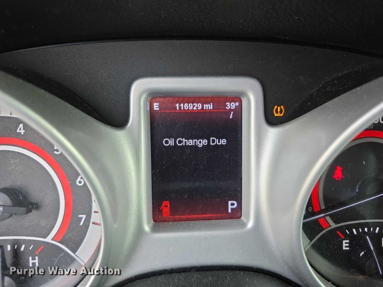 image for item FI0722 2011 Dodge Journey R/T van