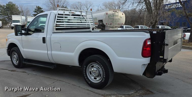 image for item FI0724 2015 Ford F250 Super Duty pickup truck