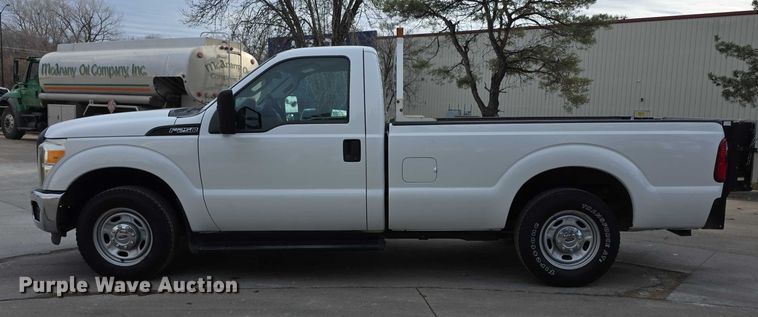 image for item FI0724 2015 Ford F250 Super Duty pickup truck
